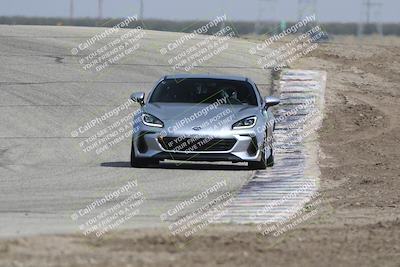 media/Oct-19-2025-Speed Ventures (Sun) [[a6e7fe67be]]/Orange/Session 2 (Outside Grapevine)/